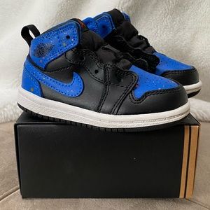 Toddler boy’s Air Jordan sneakers